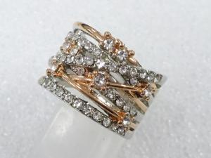 クリスタル　指輪(10号)